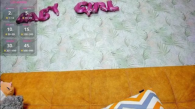 LuxieDelight online show from 09.29.25