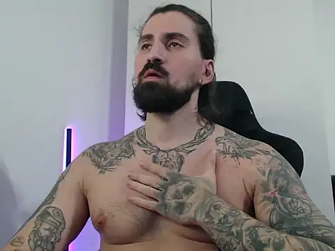 MateoHunk online show from 11.08.25