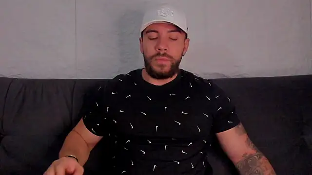  dreammr1  online show from 10.20.25