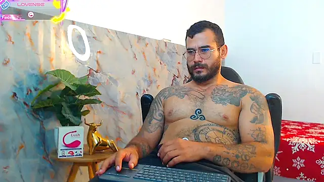 hanz col online show from 10.03.25