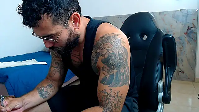 hanz col online show from 11.11.25