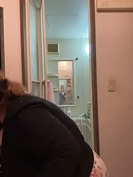 SAKU-RA-chan online show from 12.19.25