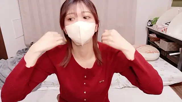 Snapshot of Miss-KrenJr chatting on 11.07.25 Miss-KrenJr online show from 11.07.25