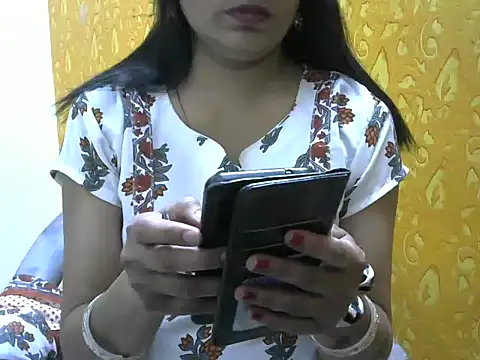 l l ish online show from 03.09.25