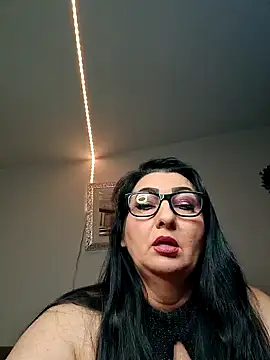 Snapshot of Genoveva73sexy chatting on 12.04.24 Genoveva73sexy online show from 12.04.24