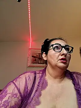 Snapshot of Genoveva73sexy chatting on 01.31.25 Genoveva73sexy online show from 01.31.25