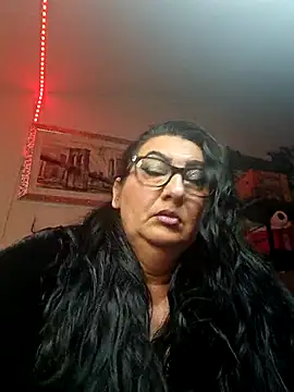 Snapshot of Genoveva73sexy chatting on 03.20.25 Genoveva73sexy online show from 03.20.25