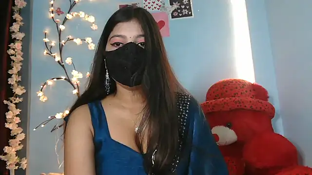 Reena Singh53 online show from 12.14.25