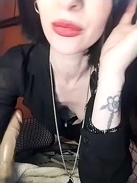 Snapshot of dahlia_82 chatting on 02.20.26 dahlia 82 online show from 02.20.26