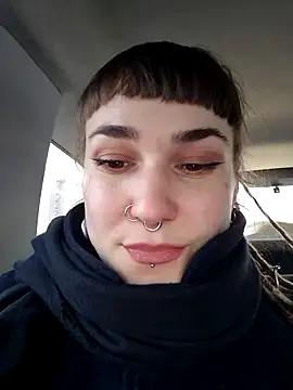 FoxRineHelen online show from 01.16.25