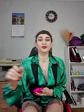 FoxRineHelen online show from 02.18.25