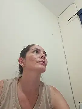 Hanny 24 online show from 02.05.26