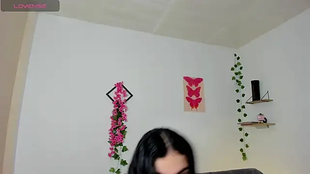 Emic  online show from 01.14.25