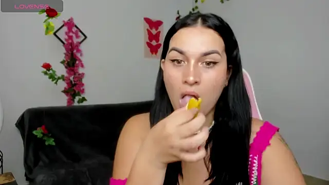 Emic  online show from 02.07.25