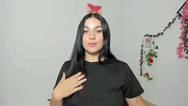 Emic  online show from 10.16.25