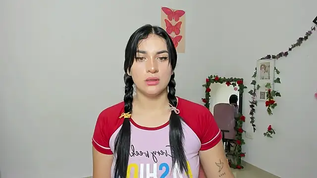 Emic  online show from 11.20.25