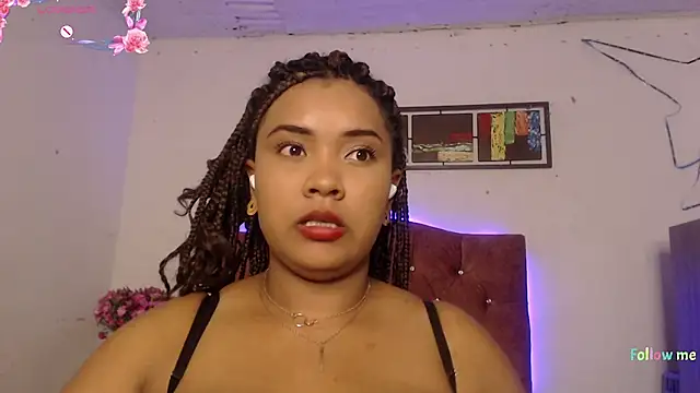 Snapshot of Evelyn_Sandoval chatting on 01.06.25 Evelyn Sandoval online show from 01.06.25