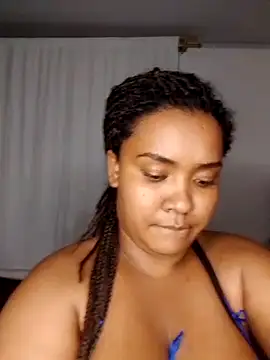 Snapshot of Evelyn_Sandoval chatting on 03.16.25 Evelyn Sandoval online show from 03.16.25