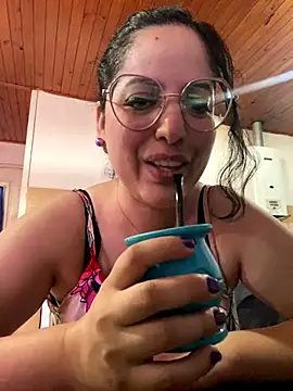 babyluna939 online show from 12.15.25