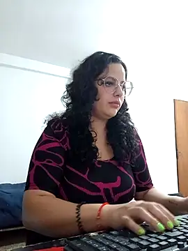 babyluna939 online show from 04.13.26