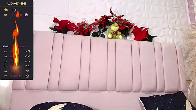Snapshot of sara_williams01 chatting on 01.12.25 sara williams01 online show from 01.12.25