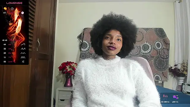 Snapshot of sara_williams01 chatting on 01.22.25 sara williams01 online show from 01.22.25