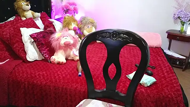 Snapshot of scarletteowens chatting on 12.04.24 scarletteowens online show from 12.04.24