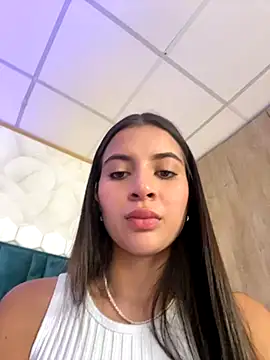 AnitaKariri online show from 09.17.25