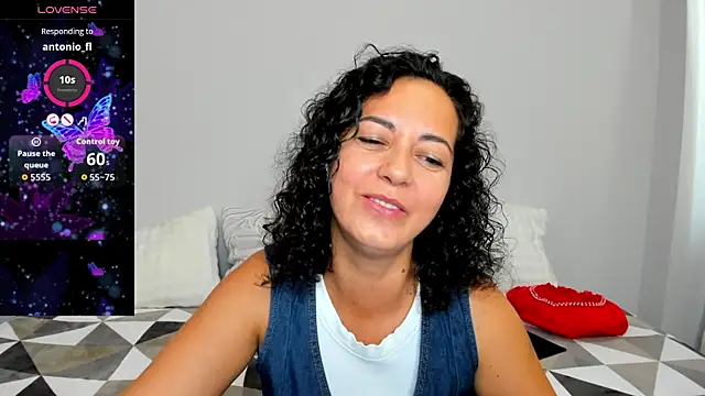 Linda Insatiable online show from 07.15.26