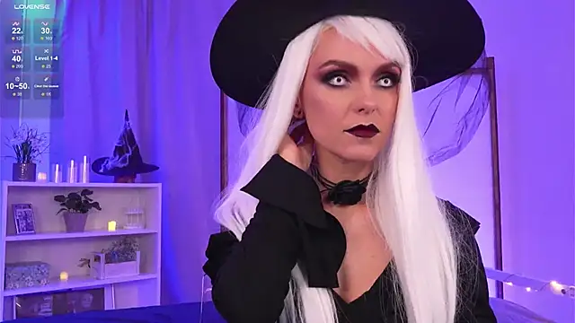 lil fleur online show from 10.31.25