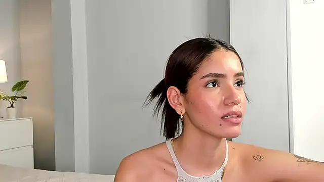 Madie  collins online show from 01.23.25