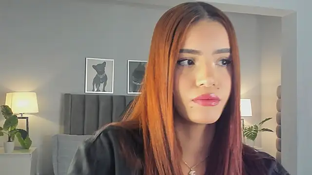 Madie  collins online show from 11.06.25