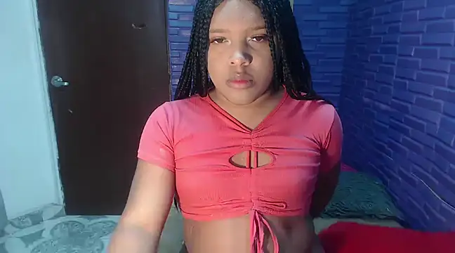 Snapshot of ShanayaKops chatting on 01.12.25 ShanayaKops online show from 01.12.25