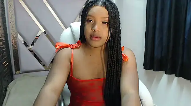 Snapshot of ShanayaKops chatting on 02.06.25 ShanayaKops online show from 02.06.25