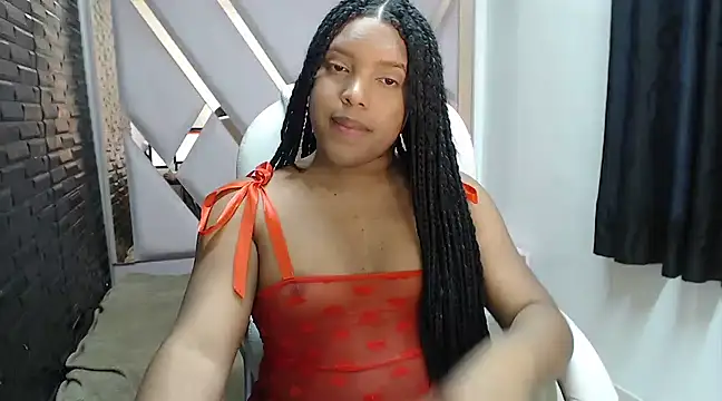 Snapshot of ShanayaKops chatting on 02.14.25 ShanayaKops online show from 02.14.25