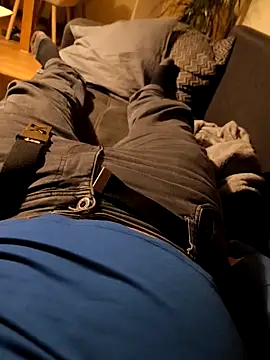 Snapshot of OdinWolf1990 chatting on 12.03.25 OdinWolf1990 online show from 12.03.25