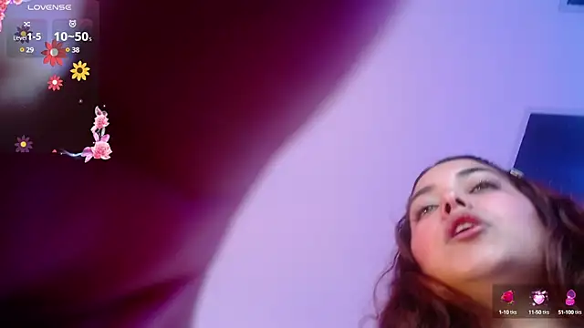 VictoriaMontero30000 online show from 03.19.25