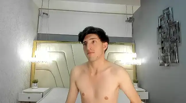 Un Slutty online show from 02.15.25
