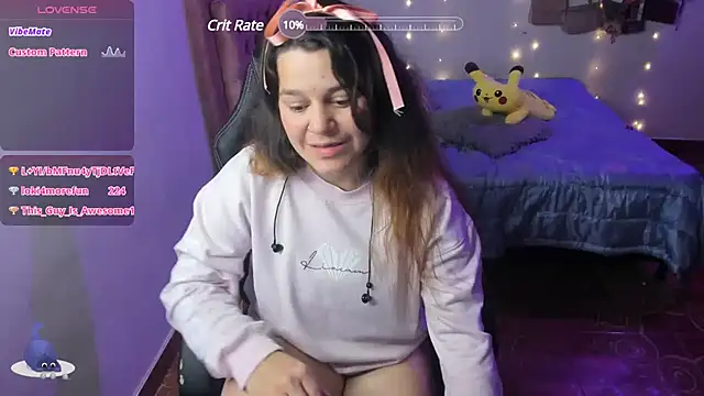 Sabrina Hall  online show from 02.05.25