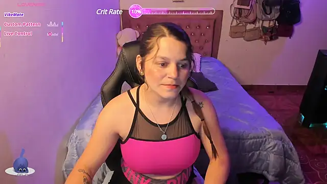 Sabrina Hall  online show from 03.04.25