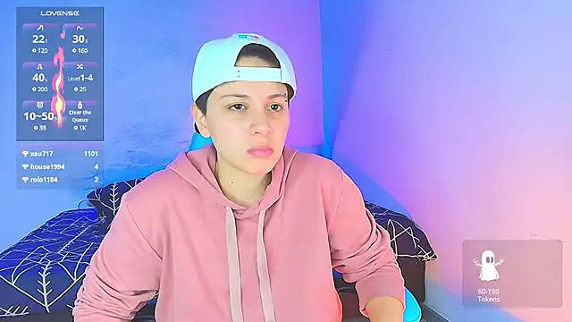 Snapshot of aron_wi chatting on 12.29.24 aron wi online show from 12.29.24