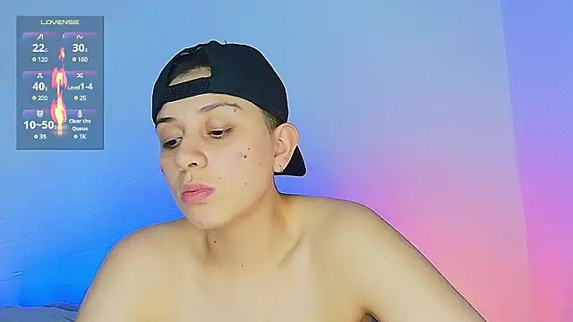 Snapshot of aron_wi chatting on 01.21.25 aron wi online show from 01.21.25