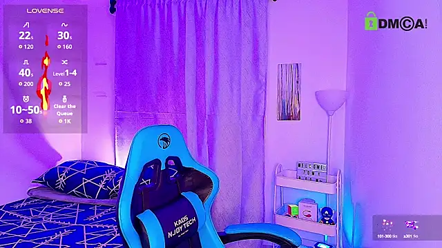 Snapshot of aron_wi chatting on 09.12.25 aron wi online show from 09.12.25