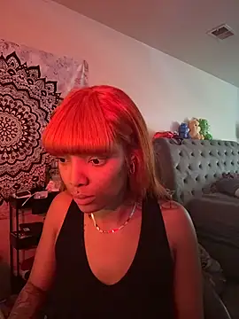 butterflybootyy online show from 10.16.25