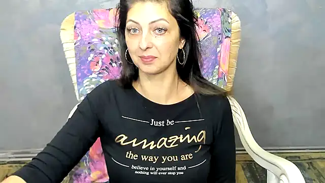 DivinSandra online show from 12.03.24