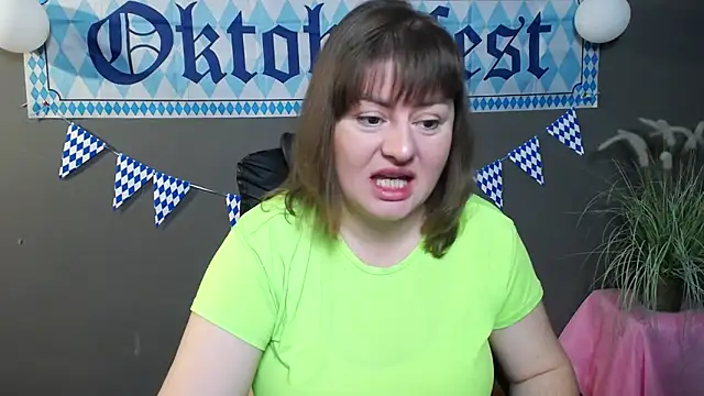 ZannaDreil online show from 10.09.25