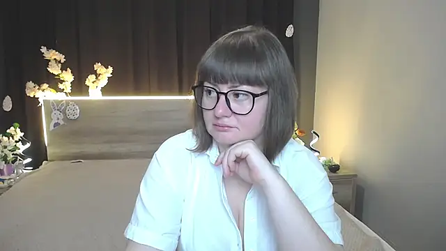 ZannaDreil online show from 04.06.26