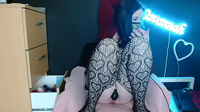 GreyXSavannah online show from 03.12.26