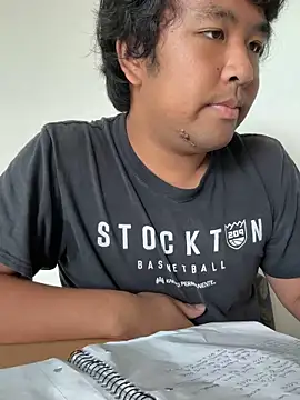 bigasianloads25 online show from 03.17.25