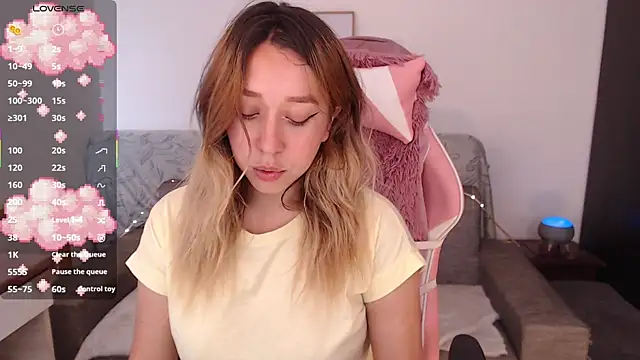 Dahlia  espresso online show from 03.27.26